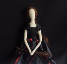 Load image into Gallery viewer, Hedge Witch Fiadh