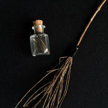 Load image into Gallery viewer, Hedge Witch Dora