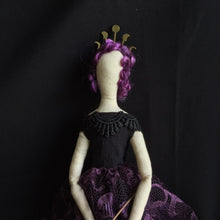 Load image into Gallery viewer, Hedge Witch Violeta