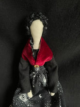 Load image into Gallery viewer, Hedge Witch Ora