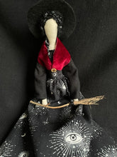 Load image into Gallery viewer, Hedge Witch Ora