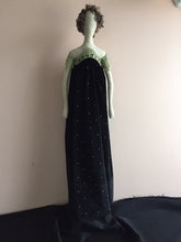 Load image into Gallery viewer, Agatha