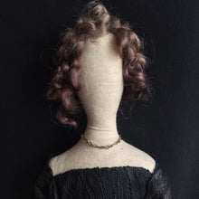 Load image into Gallery viewer, Antonia