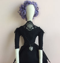 Load image into Gallery viewer, Eunice Commission