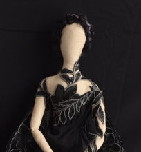 Load image into Gallery viewer, Hellebore