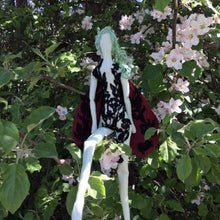 Load image into Gallery viewer, Poison Garden Fae 'Ivy'