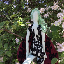 Load image into Gallery viewer, Poison Garden Fae 'Ivy'