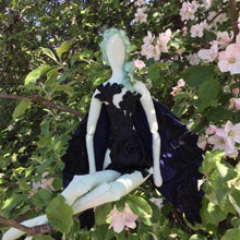 Load image into Gallery viewer, Poison Garden Fae 'Juniper'