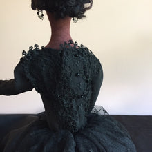 Load image into Gallery viewer, Lenore