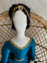 Load image into Gallery viewer, Minnie Poppet