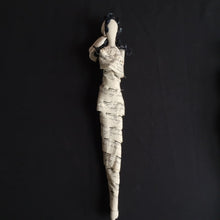 Load image into Gallery viewer, Shrouded Poppet Morgan