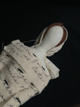 Load image into Gallery viewer, Shrouded Poppet Amelie