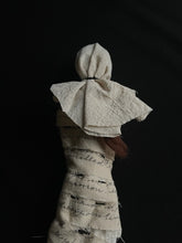 Load image into Gallery viewer, Shrouded Poppet Amelie