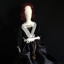 Load image into Gallery viewer, Pining