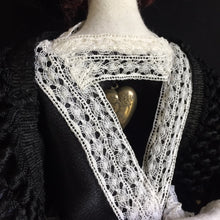 Load image into Gallery viewer, Pining