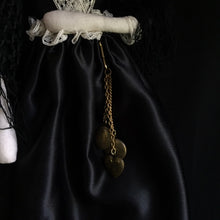 Load image into Gallery viewer, Pining