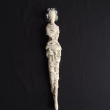 Load image into Gallery viewer, Shrouded Poppet Rue