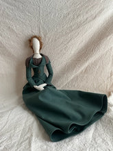 Load image into Gallery viewer, Sarabelle Poppet