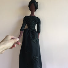 Load image into Gallery viewer, Sethe