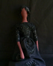 Load image into Gallery viewer, Sethe