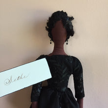 Load image into Gallery viewer, Sethe