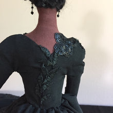 Load image into Gallery viewer, Sethe