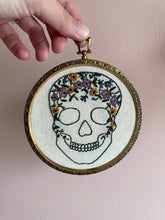 Load image into Gallery viewer, Memento Mori Skull In Antique Frame