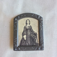 Load image into Gallery viewer, Small Tin Picture Frame with Roses
