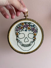 Load image into Gallery viewer, Memento Mori Skull In Antique Frame
